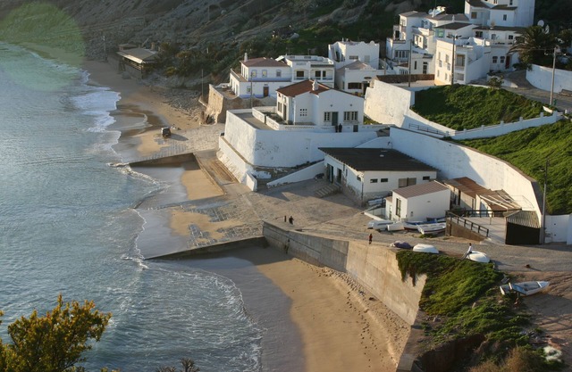 Casa Valeria is located directly by the sea - first floor