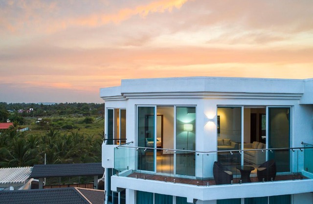 CASAMIA Oceanfront Condos Nilaveli