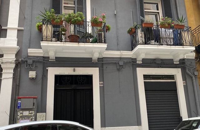 casaRó, cozy, comfortable,800mt from ferr/centr station,.a treat!