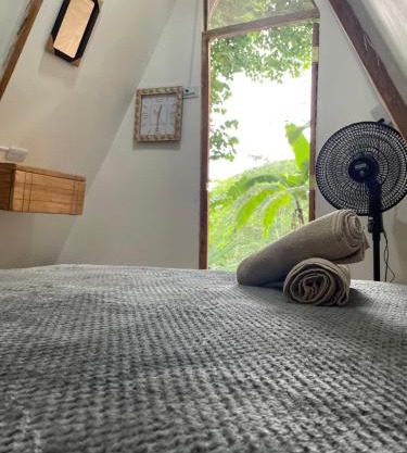 Cascada escondida glamping