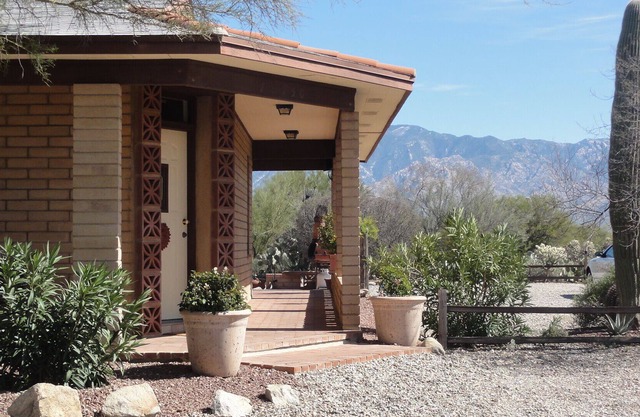 Casita on 5 beautiful desert acres in Oro Valley Arizona