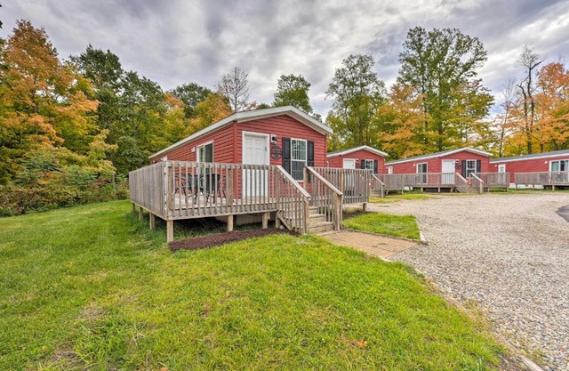 Cassopolis Cabin On-Site Boating and Fishing!