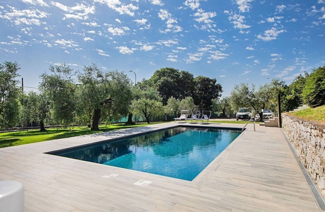 Castelletto 1 - Piscina & jacuzzi by Wonderful Italy