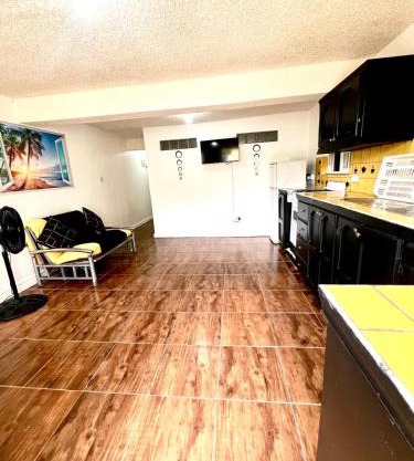 Castle of comfort side apartment