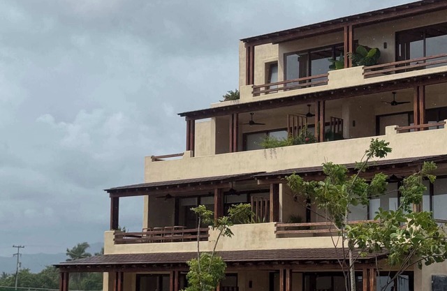 Cauma – Minimalist elegance by the beach