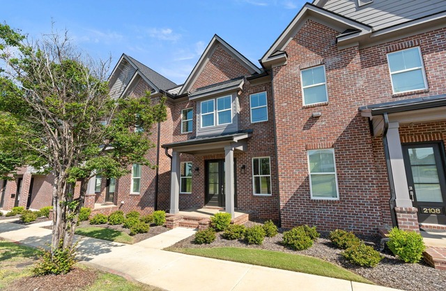 CC10 - Luxury Meets Convenience in Tuscaloosa and the University of Alabama!