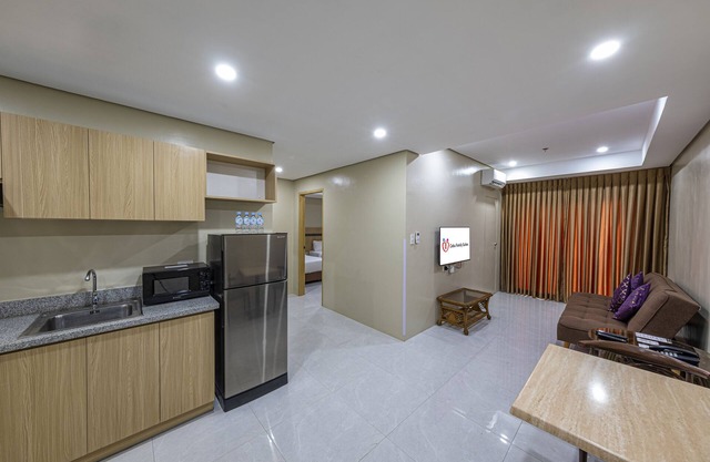 Cebu Family Suites powered by Cocotel