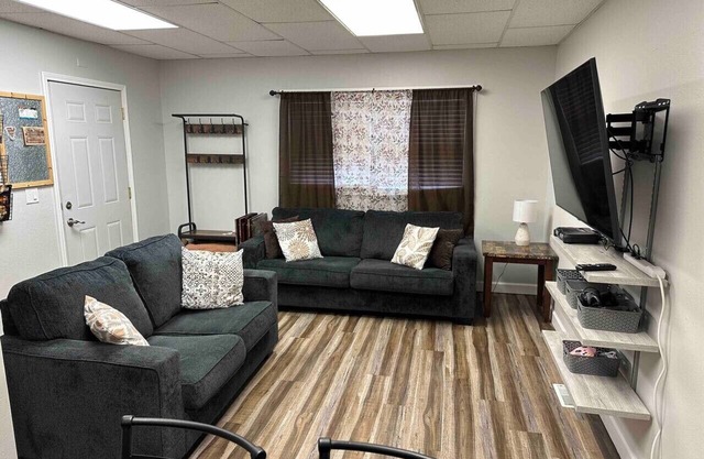 Cedar Rapids Getaway