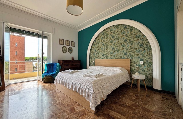 Cele house downtown sea view