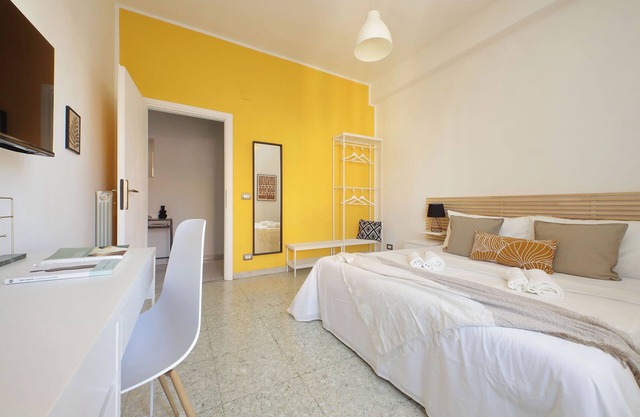 Centocelle's Flat - One Bedroom Apartment, Sleeps 4