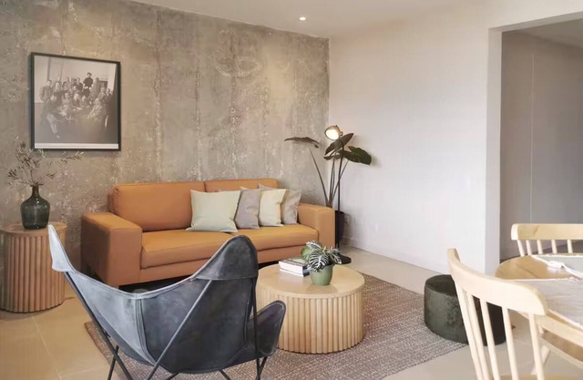 Central 2br Residential Apt, Poblado Near Oviedo