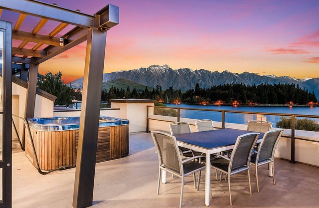 Central Luxury at The Beacon | Hot Tub | Fireplace