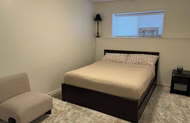 Central Regina - Peaceful & Very Central - A walking distance to everything!