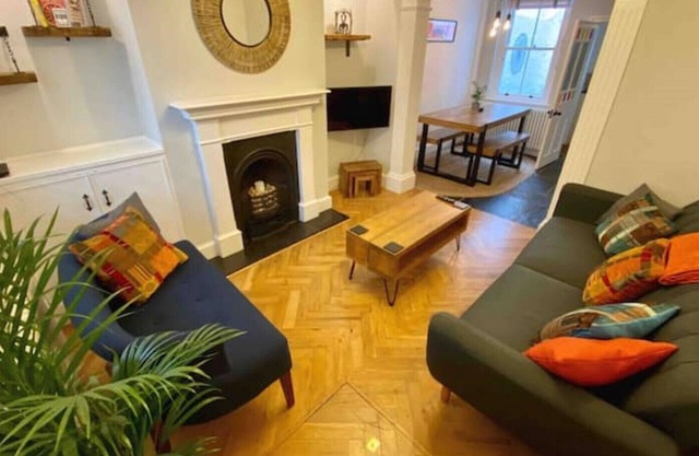 Central Seaside Cottage, Brighton on your doorstep