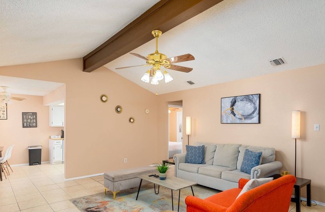 Centrally Located 3BR Near Medical Center