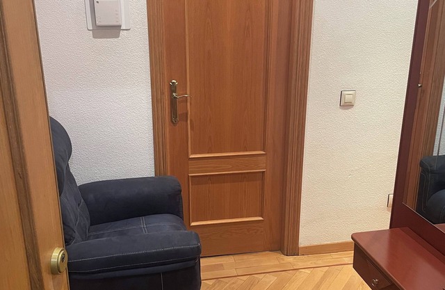Centrally located apartment with community pool