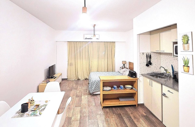 Centrally located studio in Buenos Aires, only 5 blocks from the Obelisco!