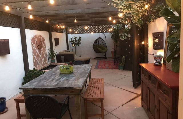 Centrally Located, Private Bungalow with AC and parking space