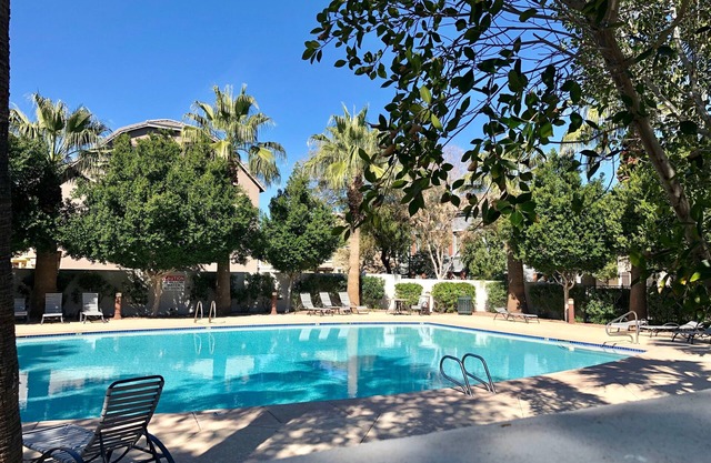 Centrally Located South Mtn. Home w/resort style amenities (7min from DTPHX!)