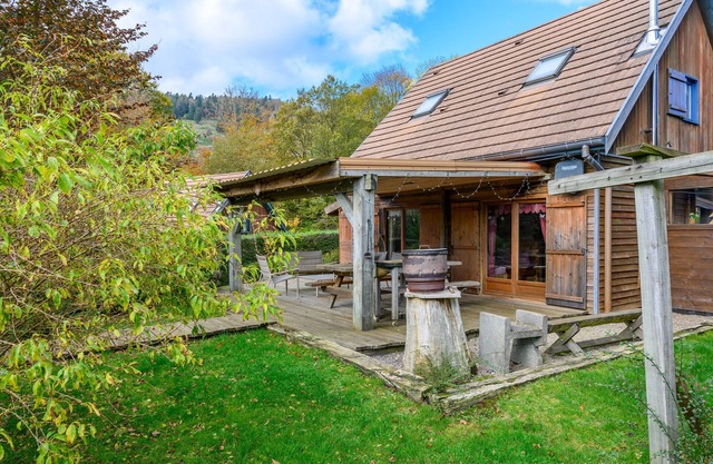 Chalet "Myrtilles" with Mountain View, Private Terrace and Wi-Fi