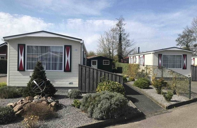 Chalet 152-154 - Four Bedroom Resort, Sleeps 8