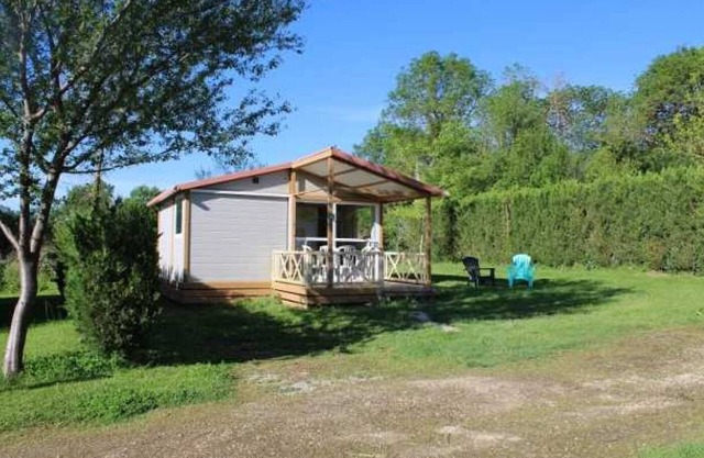 Chalet 3 étoiles - Piscine - eehgf0