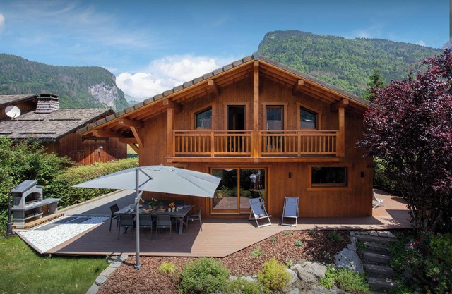 Chalet Evonyx - family mountain holiday 12p with spa - OVO Network