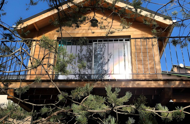 Chalet 'Mini Samsara' with Mountain View, Balcony and Wi-Fi