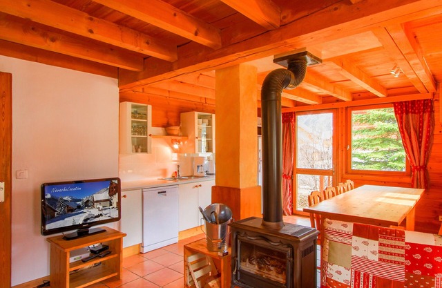 Chalet L'Eitièro hameau des Chazals Nevache Hautes Alpes