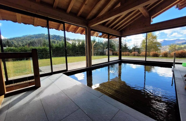 Chalet Les Sauvageons - Rare services for this beautiful chalet, 50m from the slopes