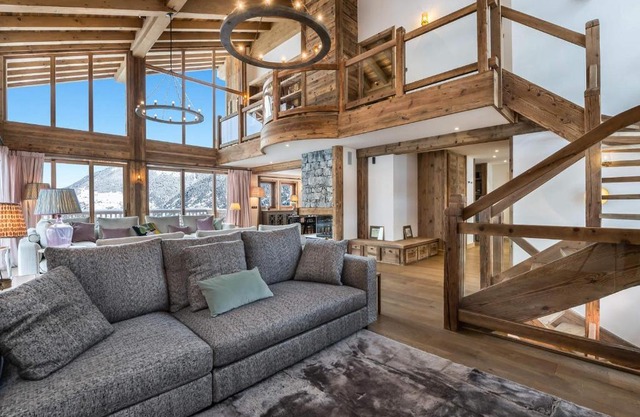 Chalet luxe avec sauna, cheminée et services inclus à Courchevel 1650 - FR-1-563-89