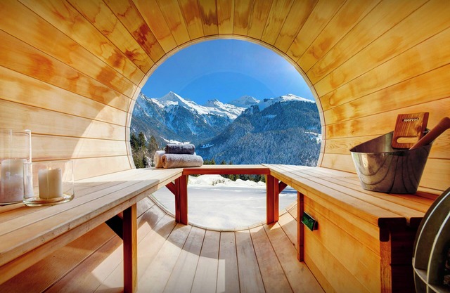 Chalet Manoe - secluded alpine base with summer pool & spa - OVO Network