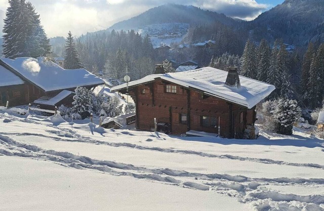 Chalet Morzine/montriond - 6 Chambres, 14 Couchages