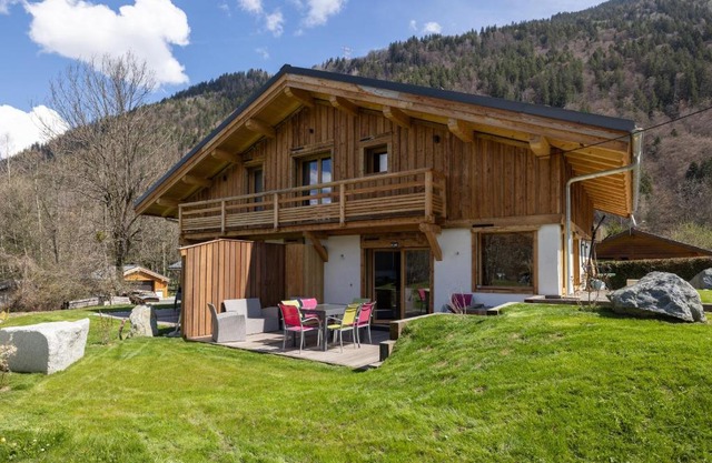 Chalet Quartz