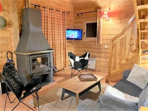 Chalet spacieux 5 pièces avec parking et terrasse à La Joue du Loup - FR-1-504-624