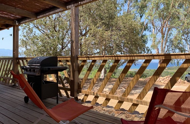 Chalet-terrace sea view