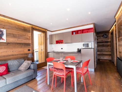 Chaleureux appart 4 pers avec terrasse et wifi, Chamonix centre - FR-1-343-222