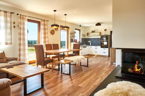 Chalupa pod Plešivcem