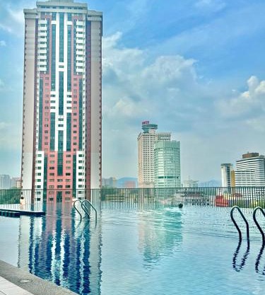 Chamber Residence KL by Sleepy Owl Suites