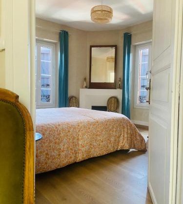 Chambre privée dans maison de ville du XVIIIe siècle