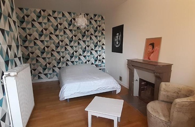 Chambre tout confort à l'étage
