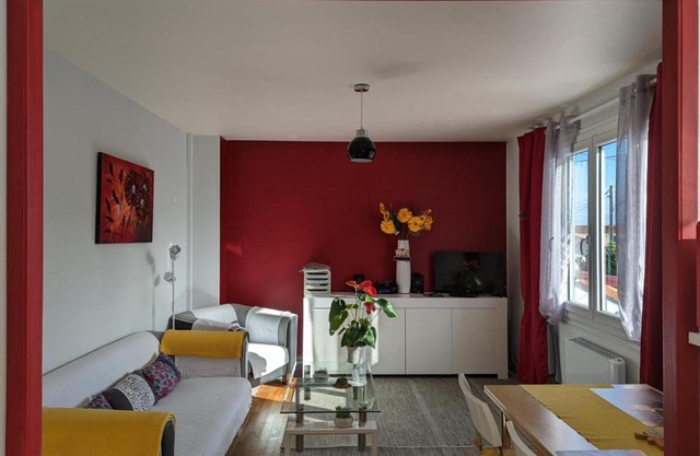 Charmant appartement à Barbezieux avec terrasse et jardin - FR-1-653-196