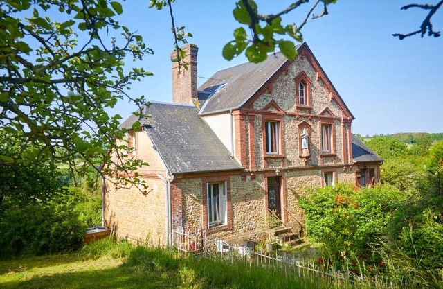Charmant Presbytère en Basse-normandie