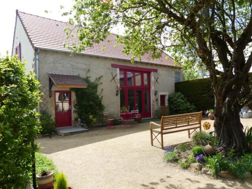 Charmante Grange Rénovée avec Jardin et Wi-Fi - FR-1-489-408