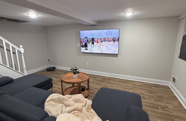 Charming 1-bedroom 2 beds apartment in Union with WiFi, AC & MORE