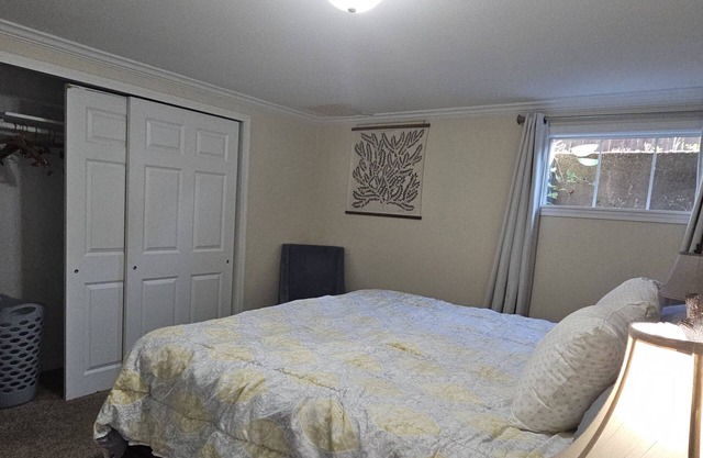 Charming 1-bedroom apartment in delightful Tacoma with WiFi