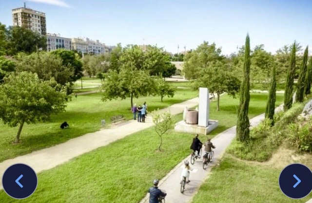 Charming 2-bedroom apartment in fabulous València with AC, WiFi