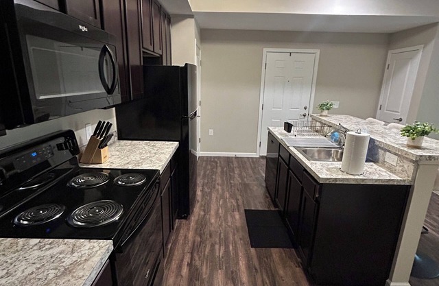Charming 2-bedroom apartment near Downtown Columbus