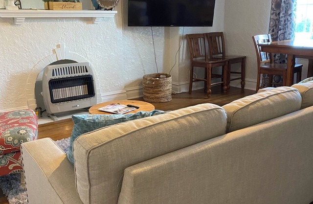 Charming 2-bedroom apartment in the heart of New River Gorge National Park