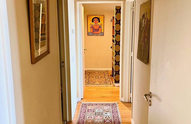 Charming 2-bedroom apartment w/balcony, view, rooftop pool, WiFi in Buenos Aires